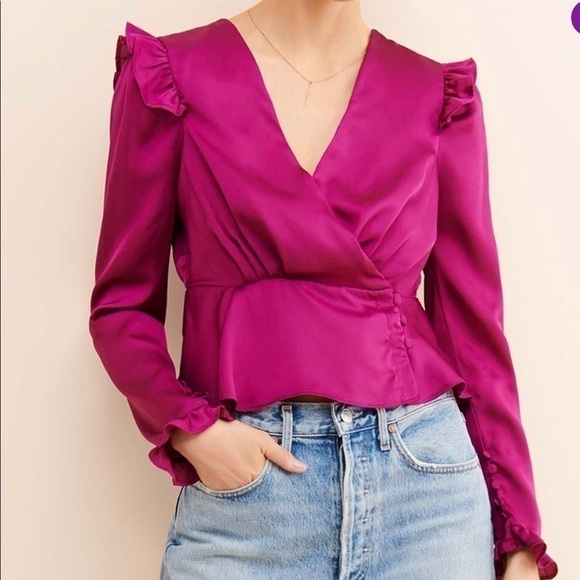 NWOT Glamorous Fuchsia Frill Surplice Peplum Satin Top US S - Picture 1 of 9
